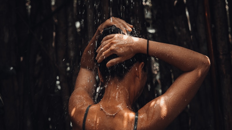 驟雨とにわか雨の違いをやさしく解説|意味・使い分け・天気予報での見分け方までわかるタイトル