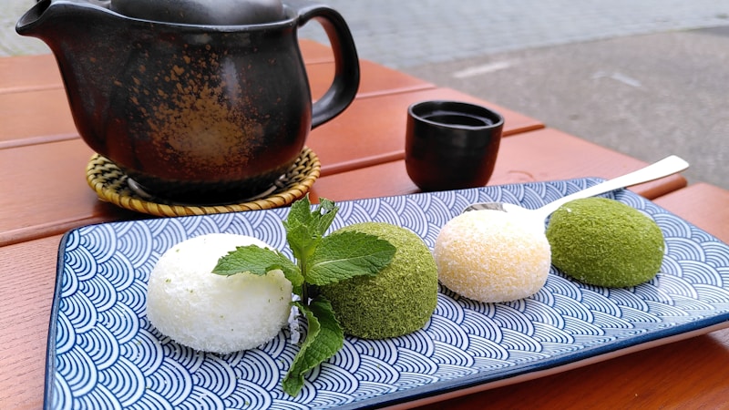 餅の漢字はどっち?「餅」と「もち」の違いと正しい使い分けをやさしく解説